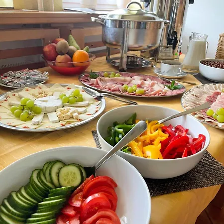 招待所 Horsky Totem