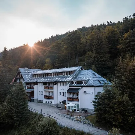 Horsky Totem Penzión pre hostí Jaraba